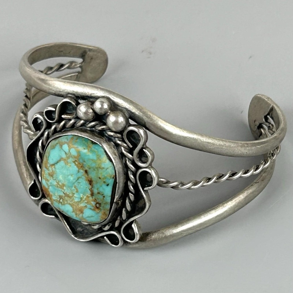 Early Navajo Diné Coin Silver Royston Turquoise Cuff Bracelet 1930s-40s